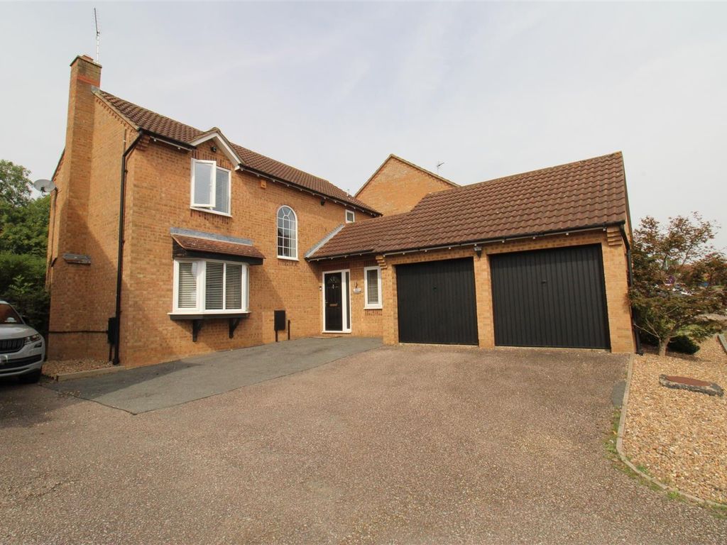 4 bed detached house for sale in Little Meadow, Great Oakley, Corby