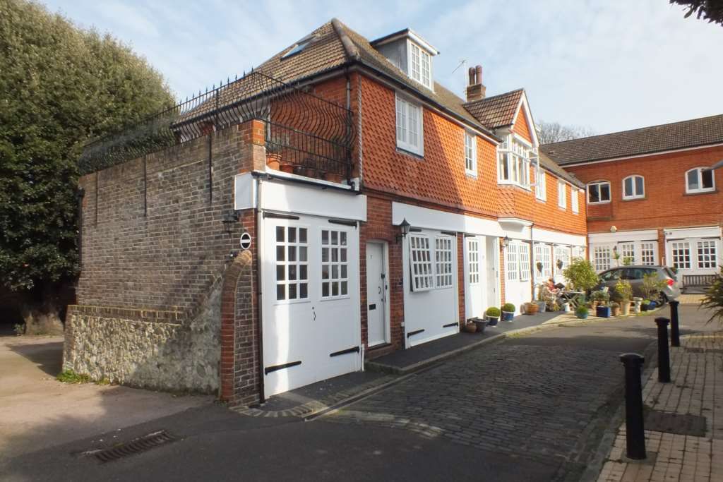 3 bed end terrace house for sale in De Walden Mews, Meads BN20 Zoopla