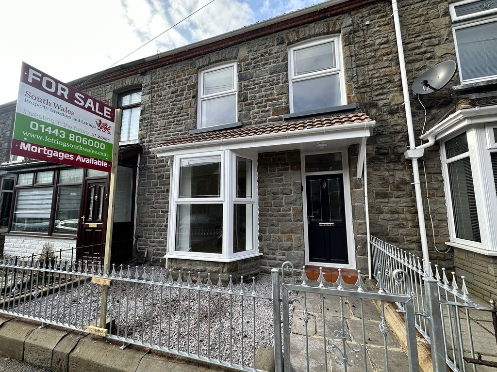 3 bed property for sale in Sherwood Street, Tonypandy, Rhondda Cynon