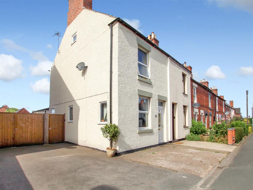 3 bed end terrace house for sale in Moira Road, Donisthorpe
