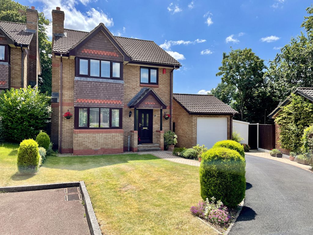 4 bed detached house for sale in Warleigh Crescent, Plymouth PL6 Zoopla