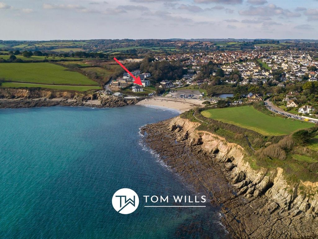 2 bed flat for sale in Shore View, Swanpool, Falmouth TR11, £550,000
