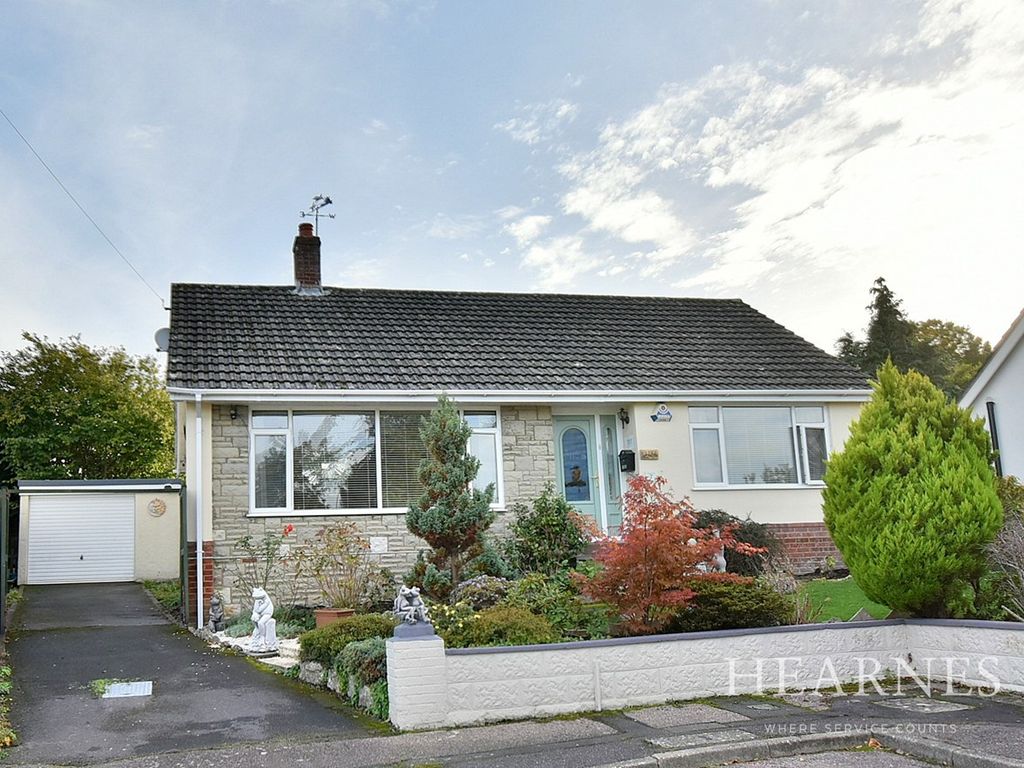 Ashridge Gardens, Bournemouth BH10