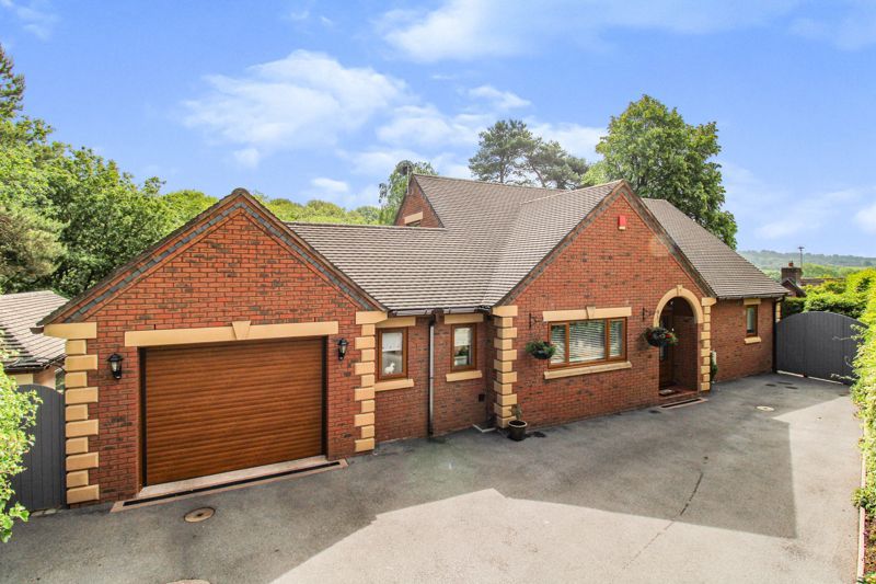 4 bed detached house for sale in Birchall Lane, Leek ST13 Zoopla