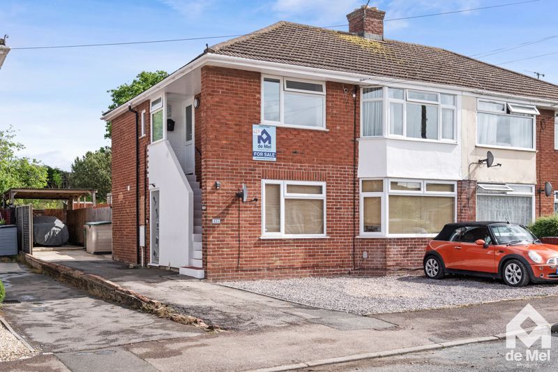 2 bed for sale in Canterbury Walk, Cheltenham GL51, £199,995