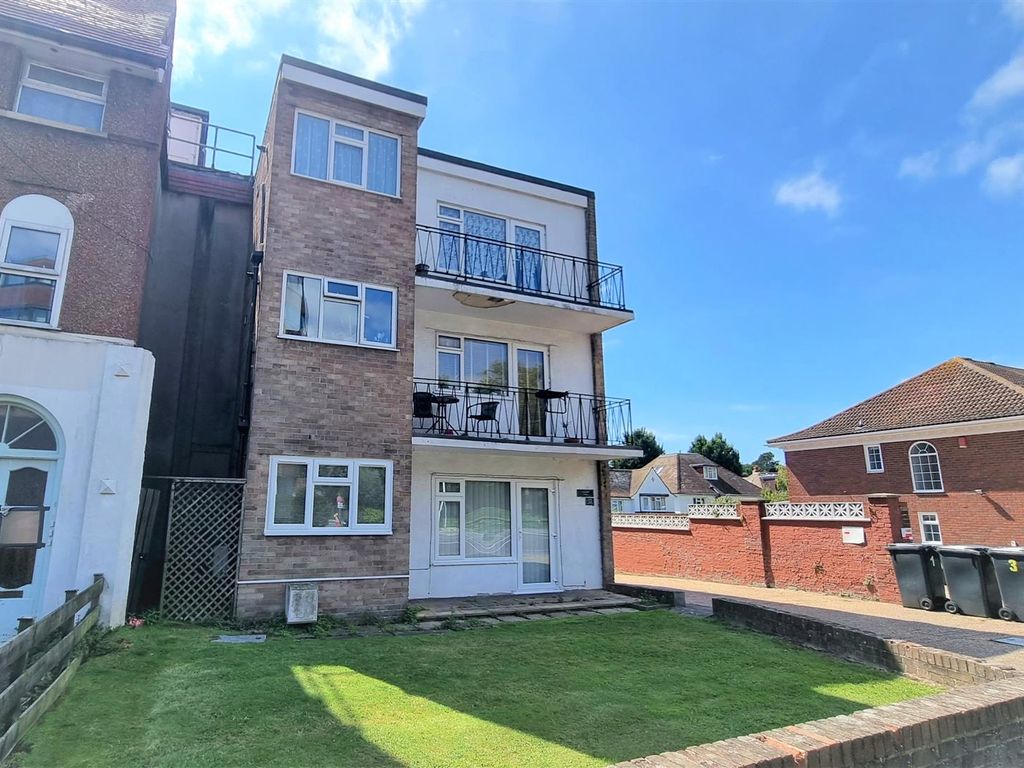 2 bed flat for sale in Upperton Road, Eastbourne BN21 Zoopla