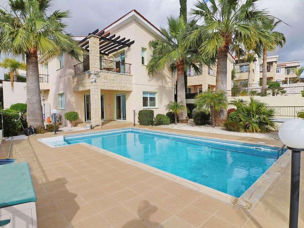 3 bed detached house for sale in Tala, Cyprus, £308,413 Zoopla