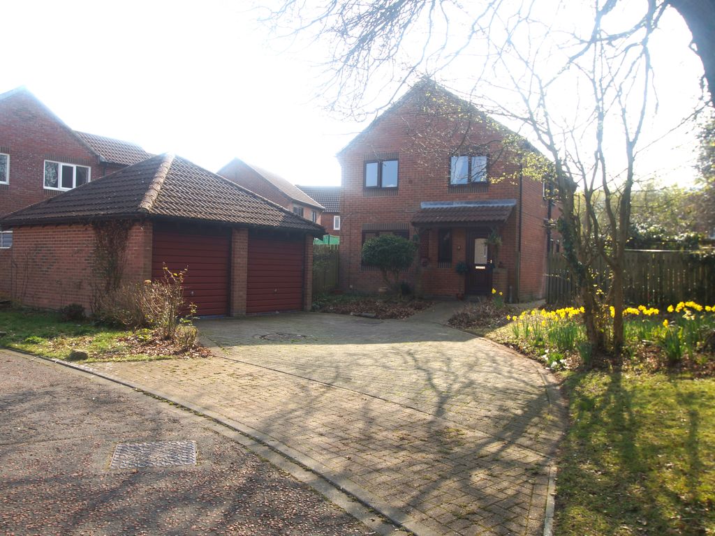 4 bed detached house for sale in Stargate Close, Langley Park, Durham