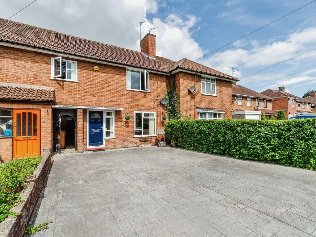 4 bed terraced house for sale in Pimbury Road, Willenhall WV12, £200,000 Zoopla