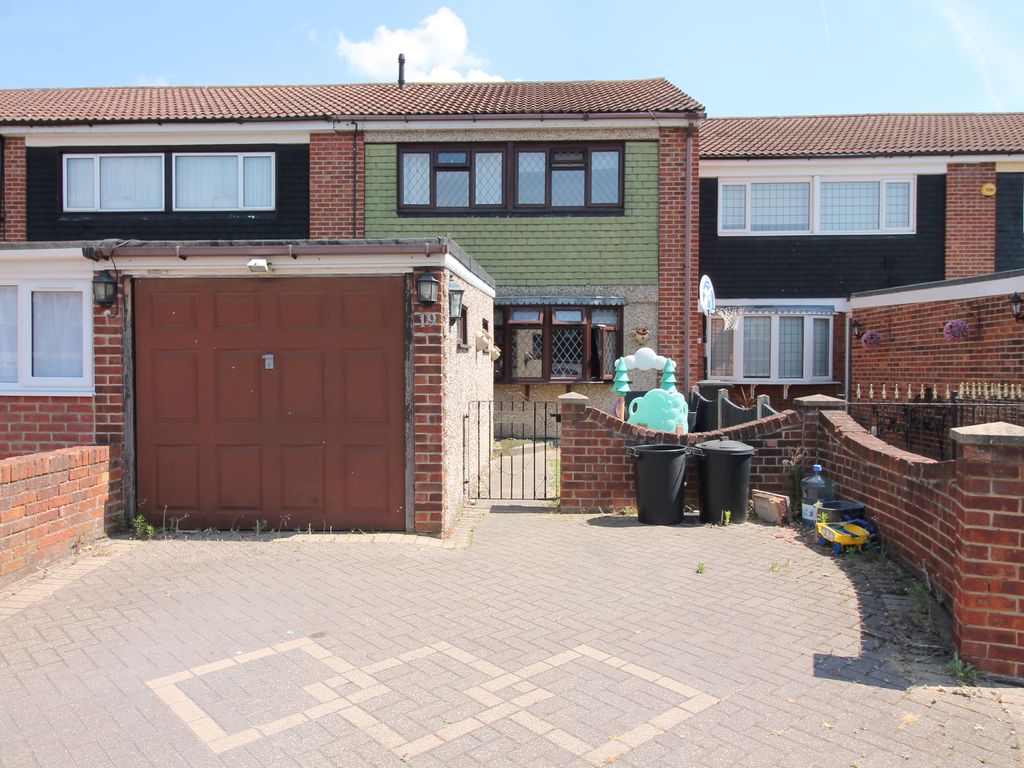3 bed terraced house for sale in Tavistock Close, Harold Hill, Romford