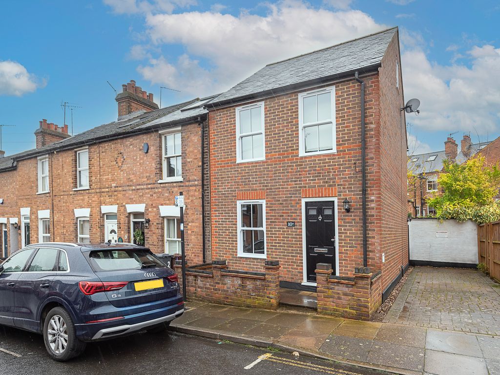 2 bed detached house for sale in Dalton Street, St. Albans AL3, £