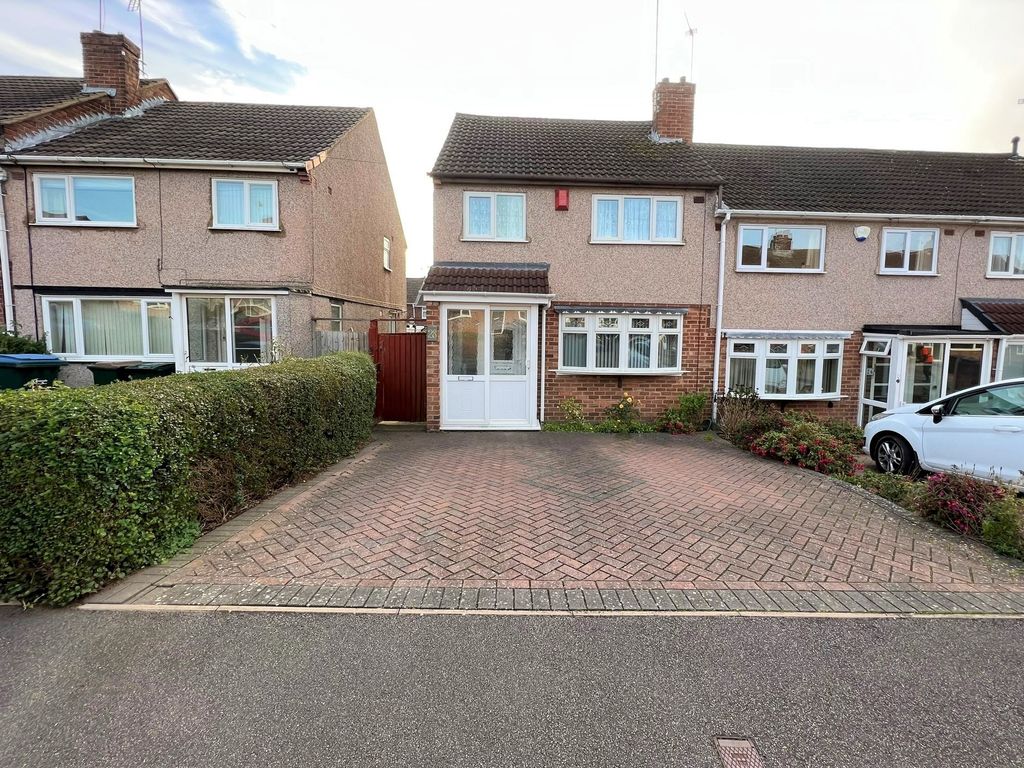 3 bed end terrace house for sale in Aldbury Rise, Allesley Park