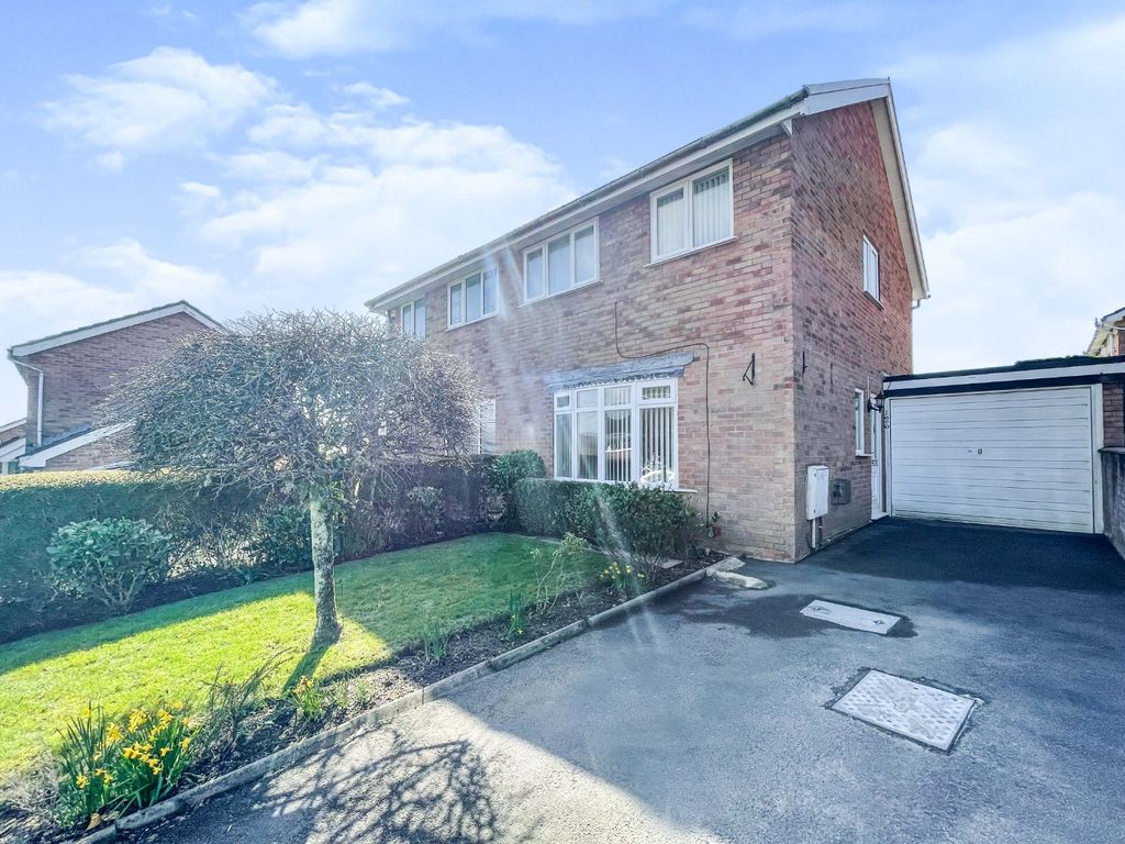 3 bed semi-detached house for sale in squirrel walk, fforest, pontarddulais, swansea, carmarthenshire sa4