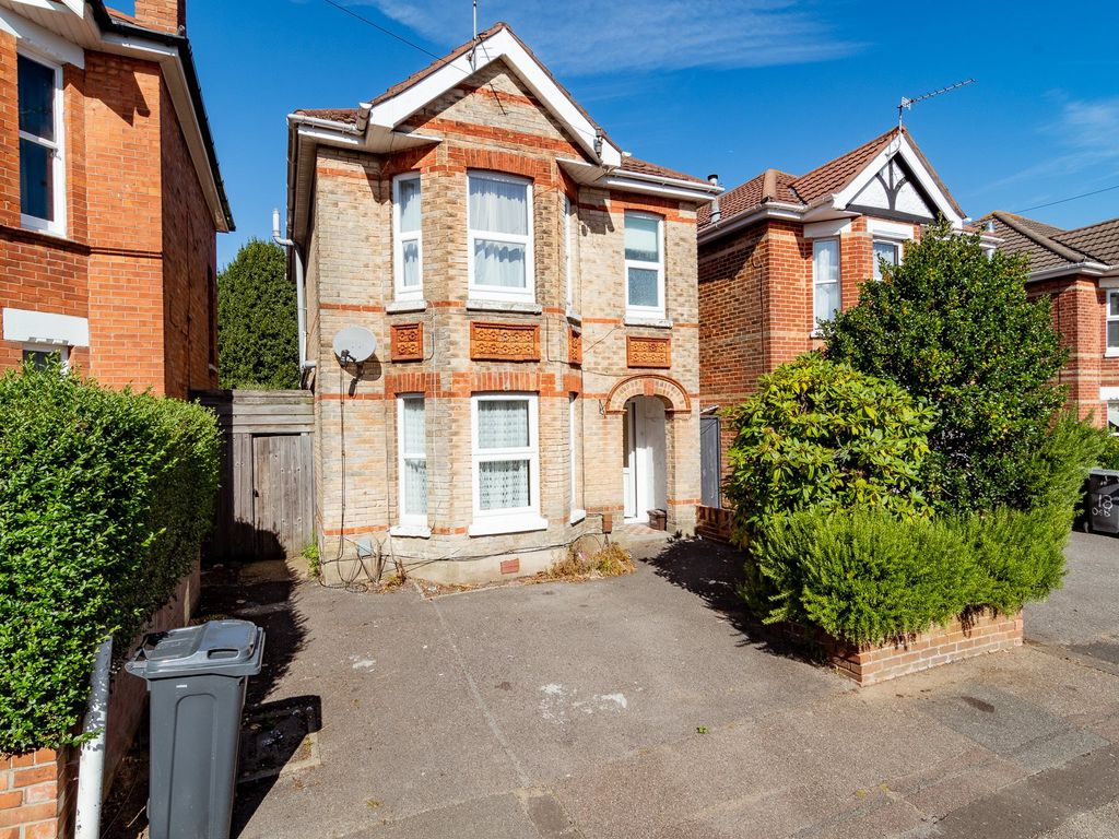 5 bed property to rent in Osborne Road, Winton, Bournemouth BH9 Zoopla