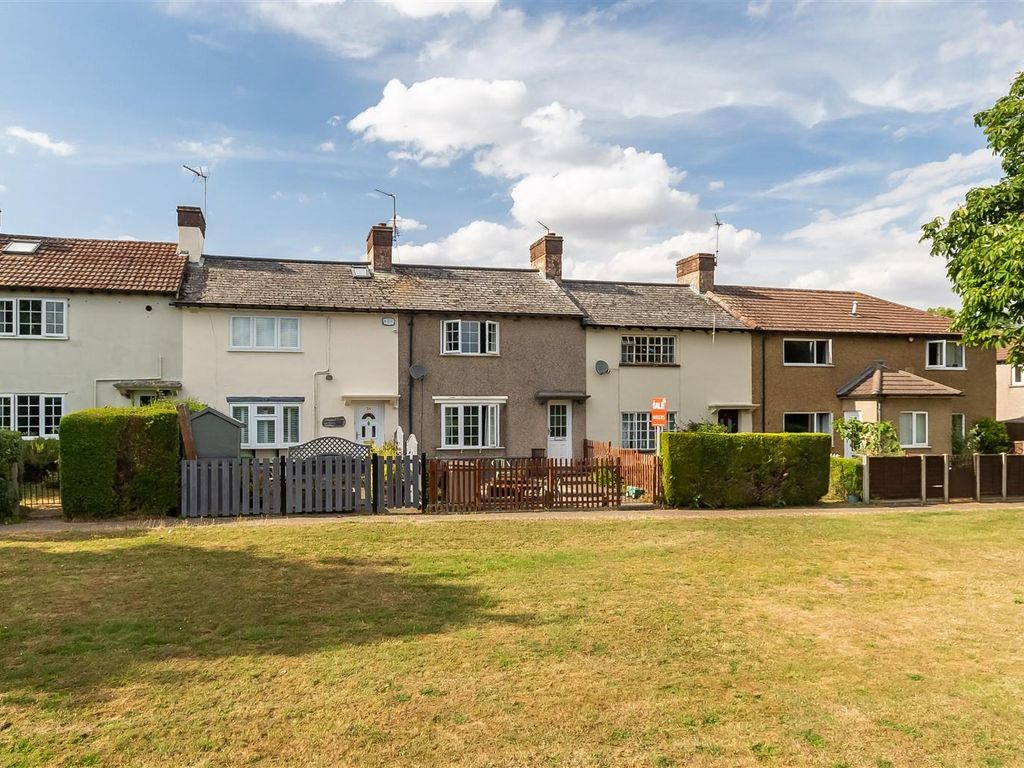 2 bed terraced house for sale in York Road, North Weald, Epping CM16