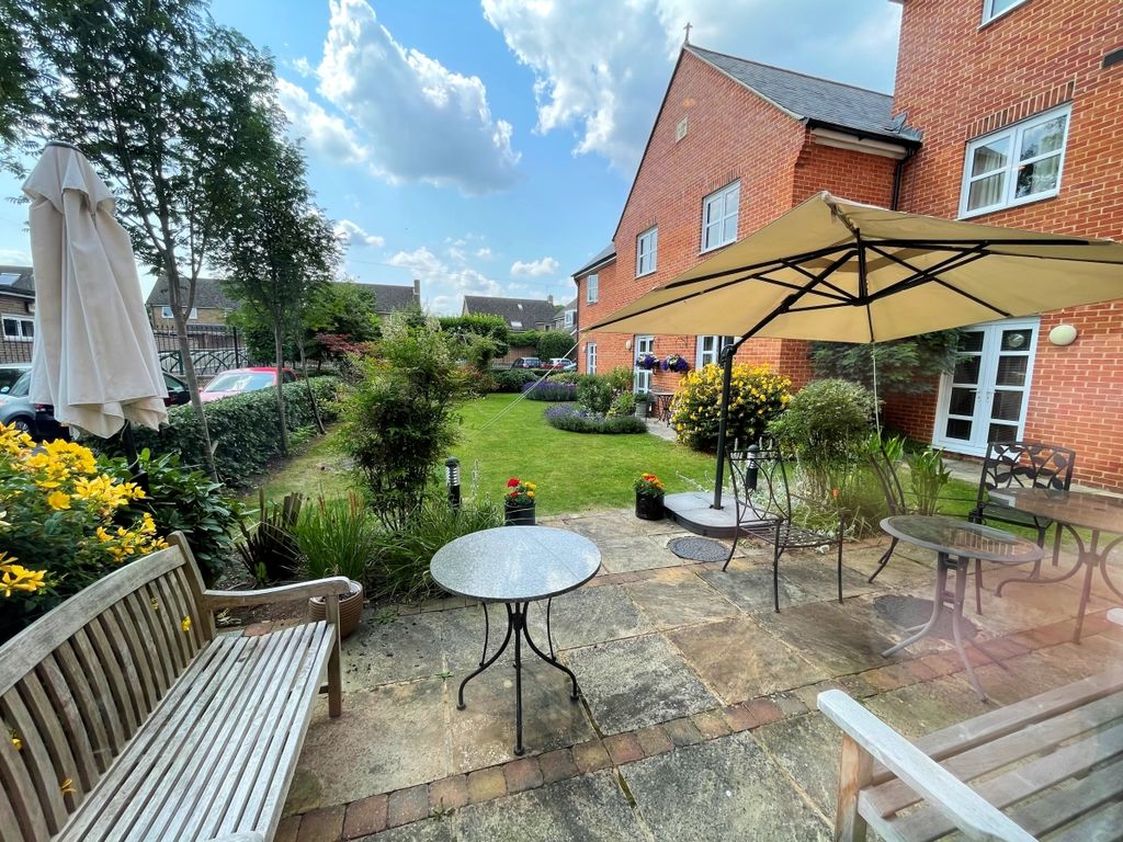 2 bed flat to rent in Wootton Road, Abingdon OX14 Zoopla