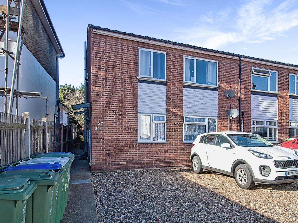 2 bed for sale in Church Road, Bexleyheath DA7 Zoopla