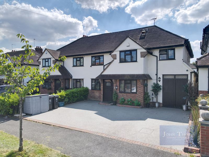 5 bed semidetached house for sale in Grange Crescent, Chigwell IG7, £