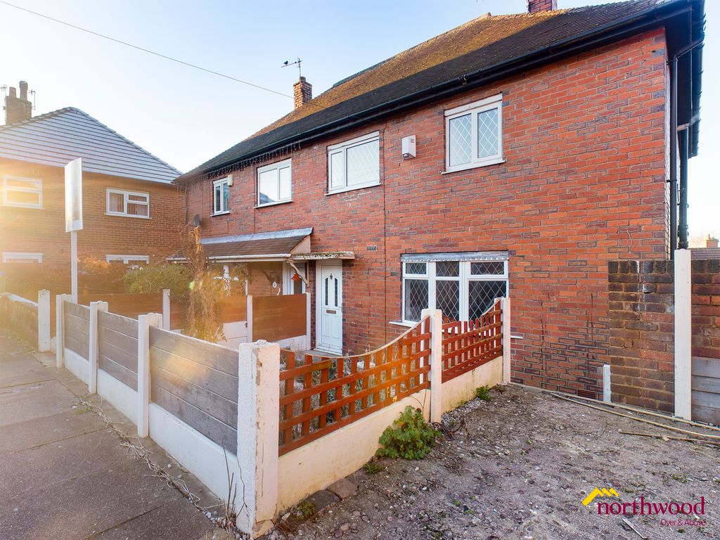 3 bed semidetached house to rent in Maidstone Grove, Bentilee, Stoke