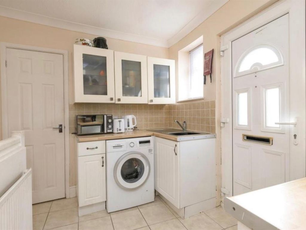 Cavern Road Torquay TQ1  