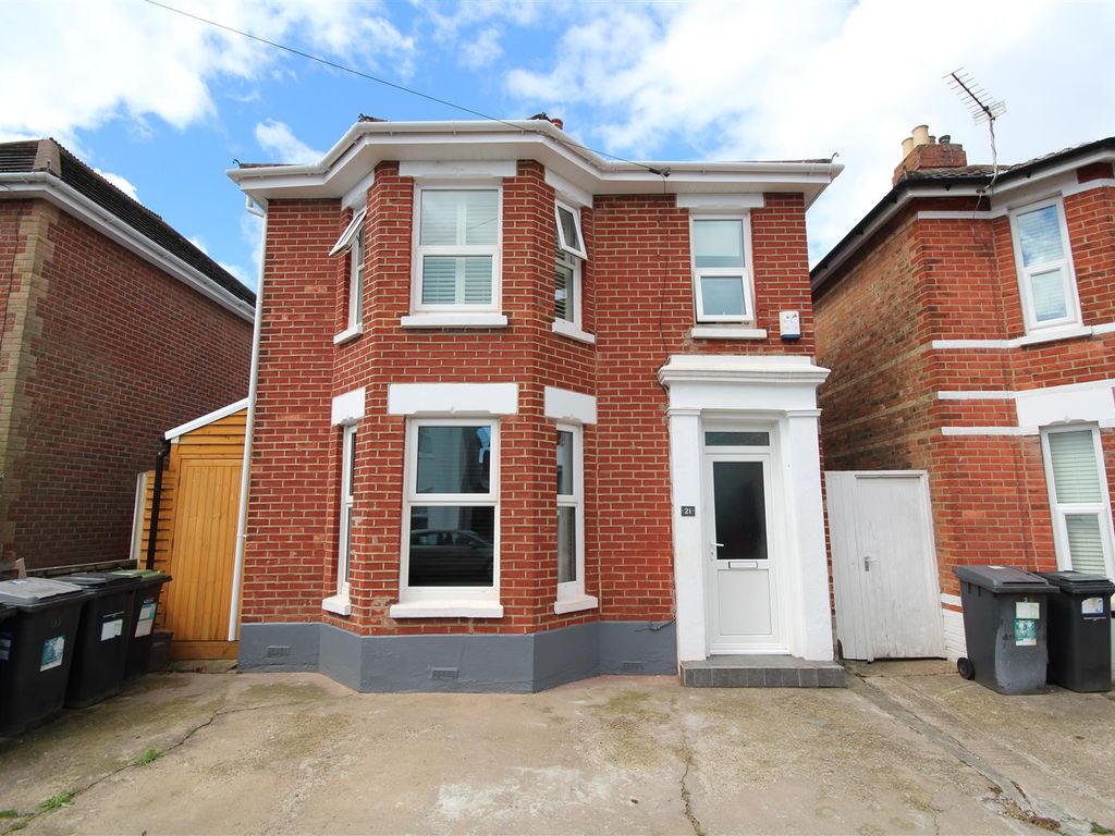 4 bed detached house for sale in Wolverton Road, Bournemouth BH7 Zoopla