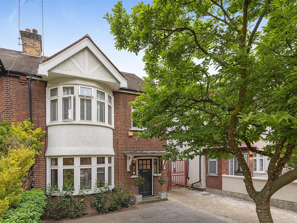 4 bed semidetached house for sale in Bromyard Avenue, London W3 Zoopla