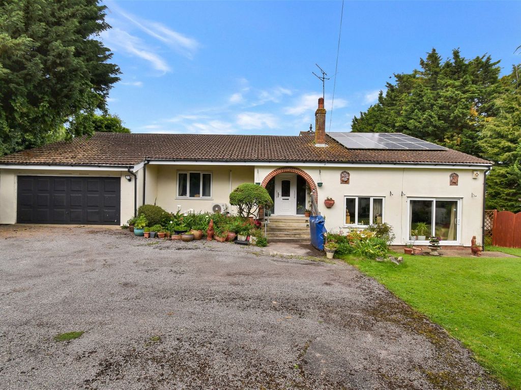 5 bed detached house for sale in Borden Lane, Sittingbourne ME10, £800,000 Zoopla