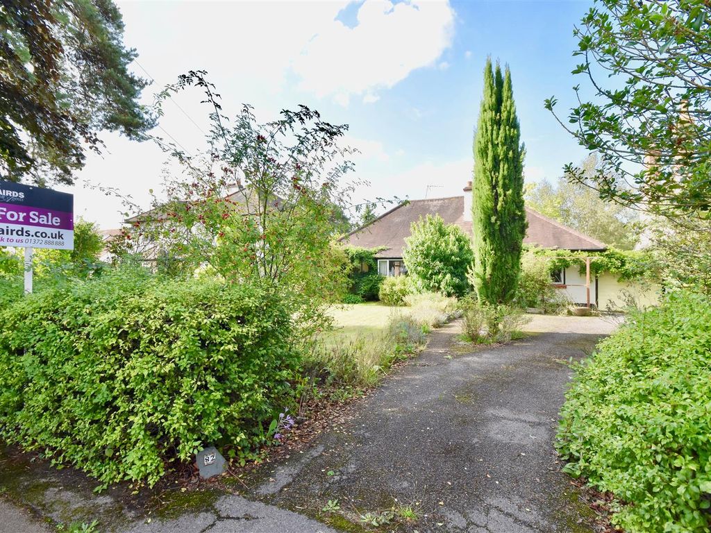 3 bed detached bungalow for sale in Links Road, Ashtead KT21 Zoopla