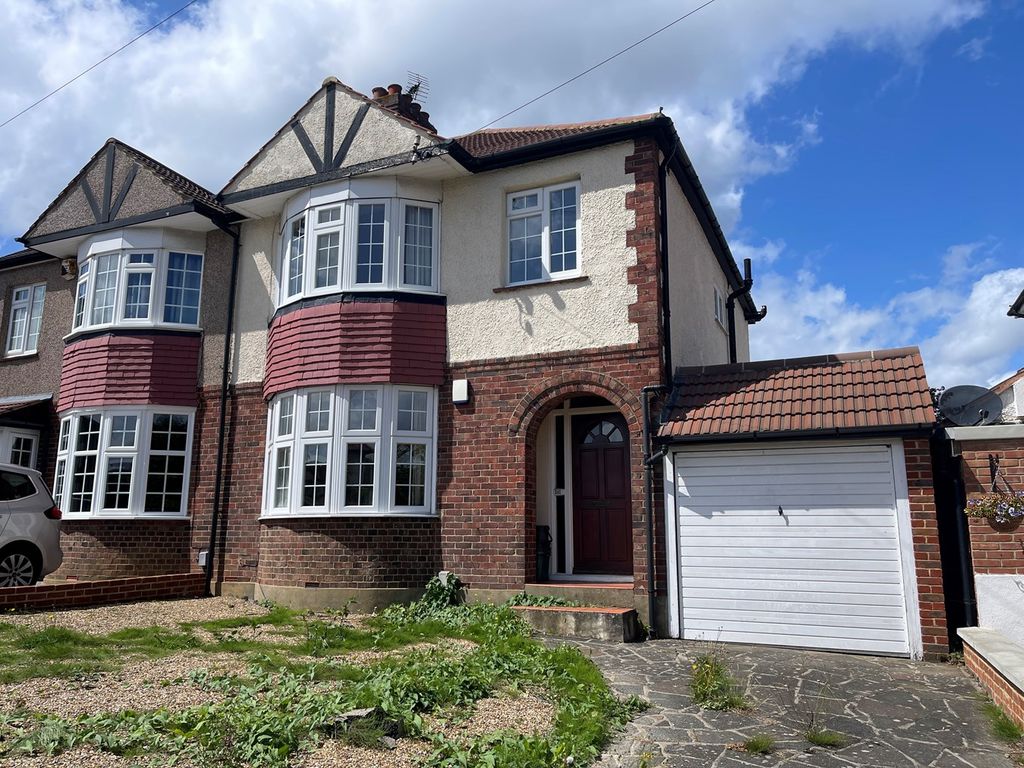 3 bed semidetached house for sale in Crofton Lane, Petts Wood, Orpington BR6 Zoopla