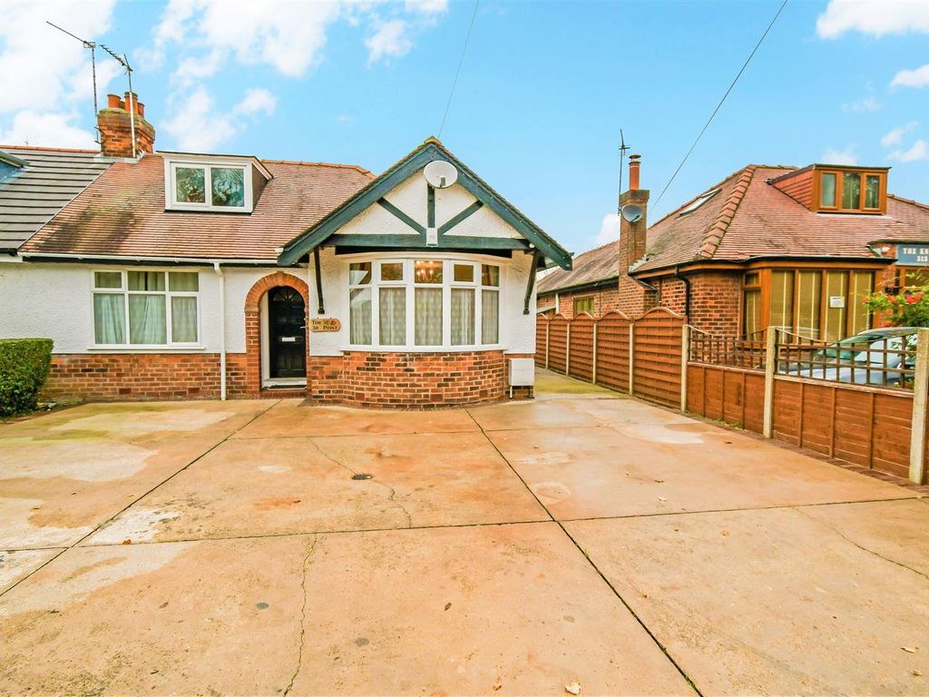 3 bed semidetached bungalow for sale in Ganstead Lane, Ganstead