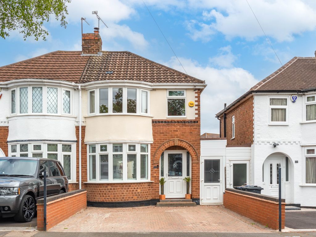 3 bed semidetached house for sale in Irwin Avenue, Rednal, Birmingham