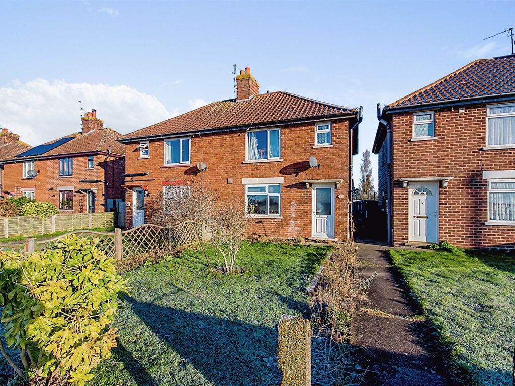 3 bed semidetached house for sale in Main Road, Gedney, Spalding PE12
