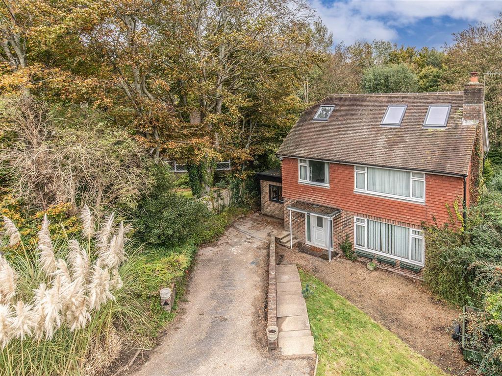 5 bed detached house for sale in Cranedown, Lewes BN7, £750,000 Zoopla