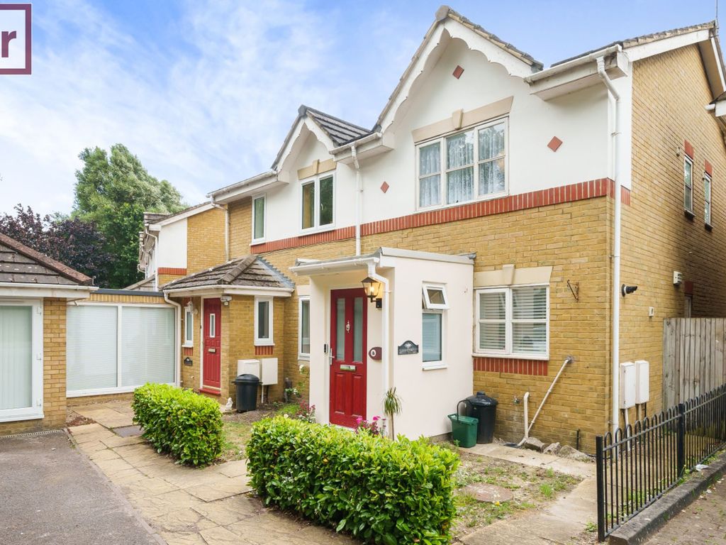 2 bed semidetached house for sale in Patching Way, Hayes UB4 Zoopla