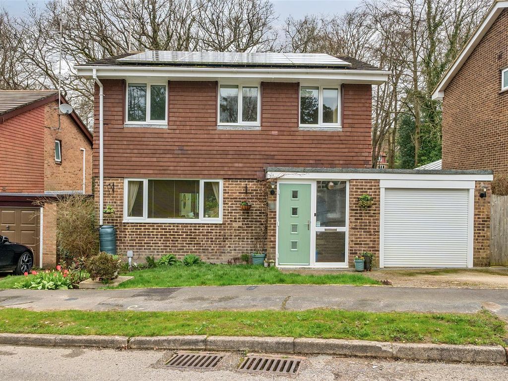 4 bed property for sale in Coopers Wood, Crowborough TN6, £625,000 Zoopla