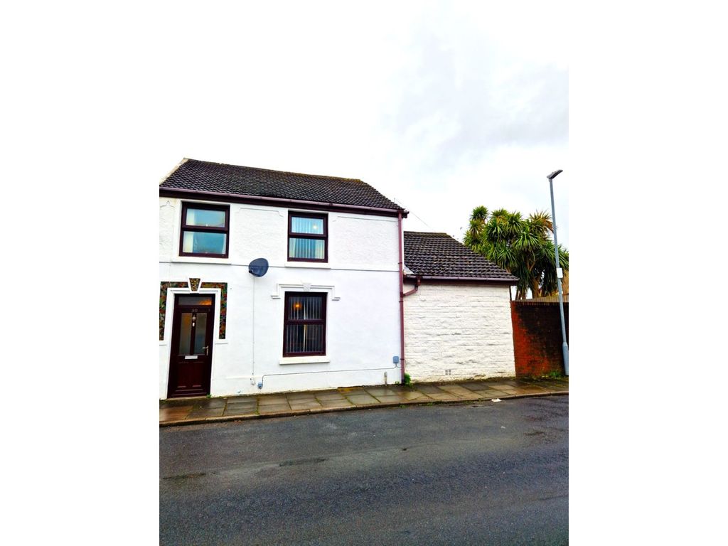 3 bed semidetached house for sale in Stanley Street, Llanelli SA15, £