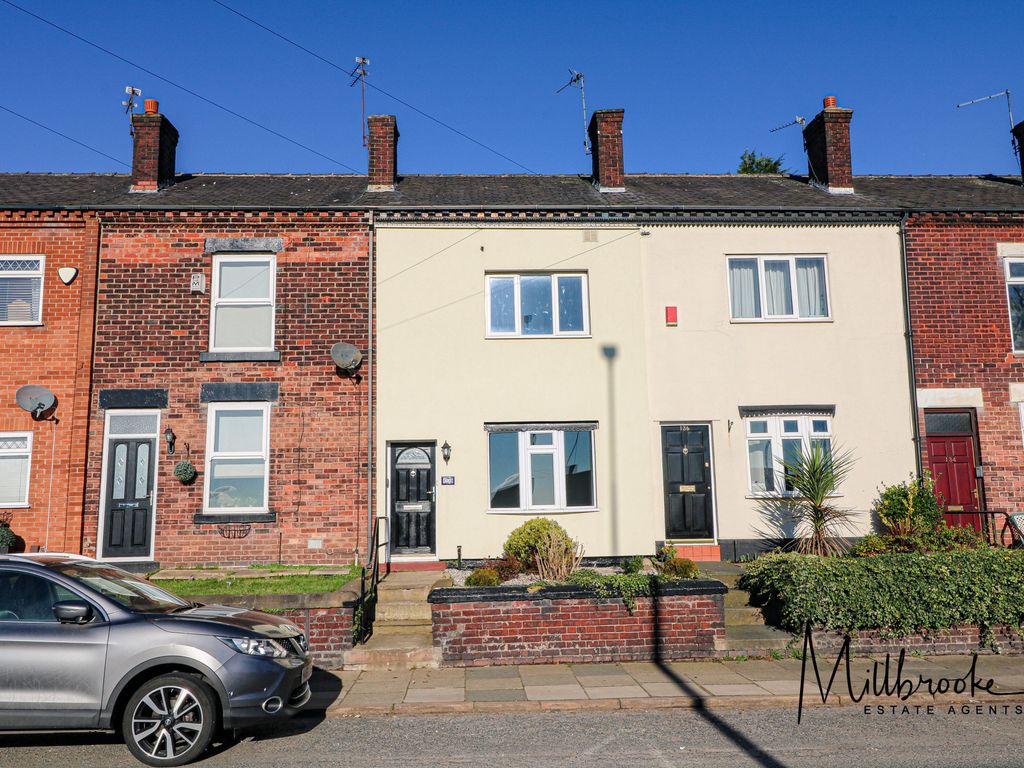 2 bed terraced house to rent in Chaddock Lane, Boothstown, Manchester