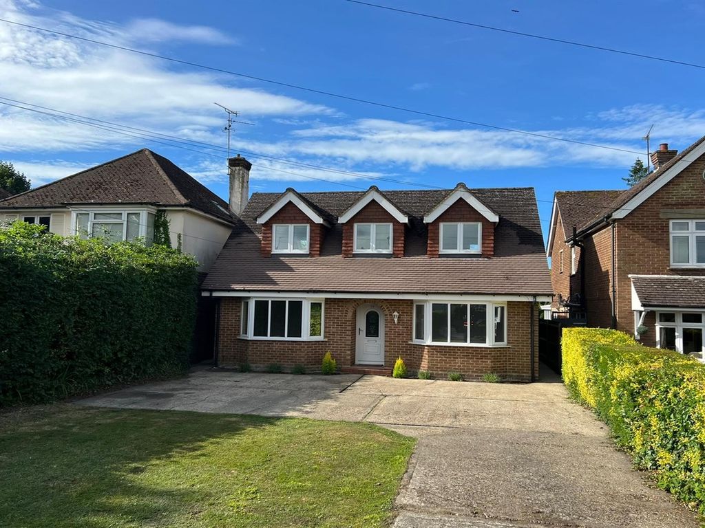 5 bed detached house for sale in Parsonage Road, Horsham RH12 Zoopla