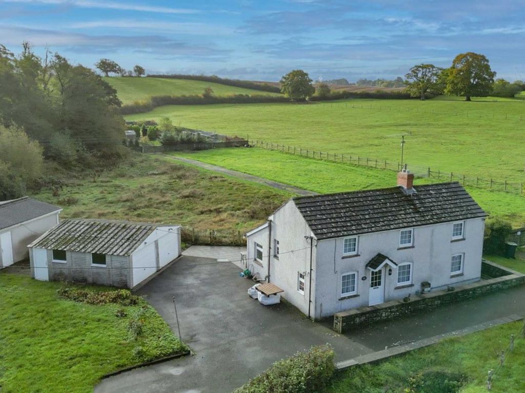 3 bed detached house for sale in Usk Road, Raglan, Monmouthshire NP15