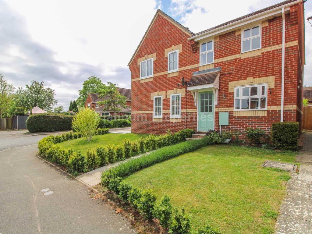 2 bed semidetached house to rent in Wilford Drive, Ely CB6 Zoopla