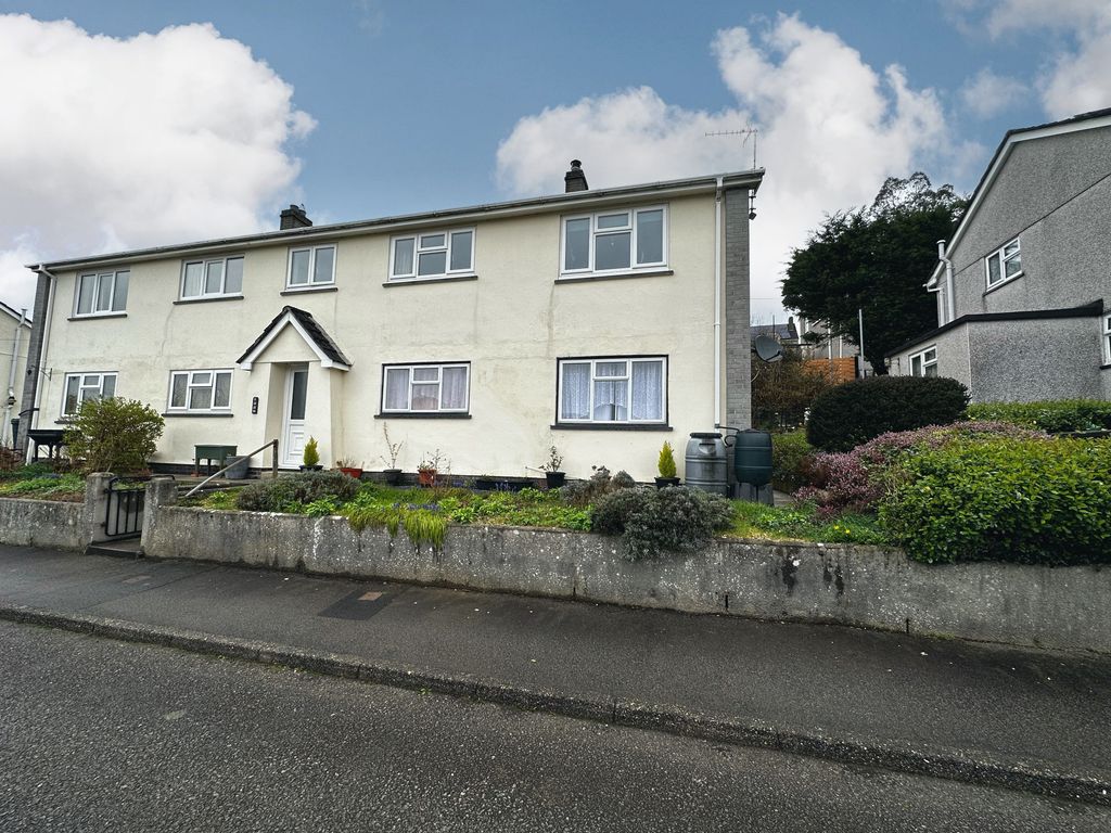 2 bed flat for sale in St. Andrews Close, Calstock PL18 Zoopla
