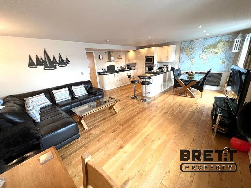 1 bed flat to rent in 11 Sovereign House, Nelson Quay, Milford Haven