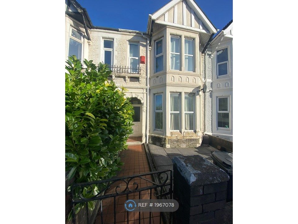 2 bed flat to rent in Whitchurch Road, Cardiff CF14, £1,200 pcm Zoopla