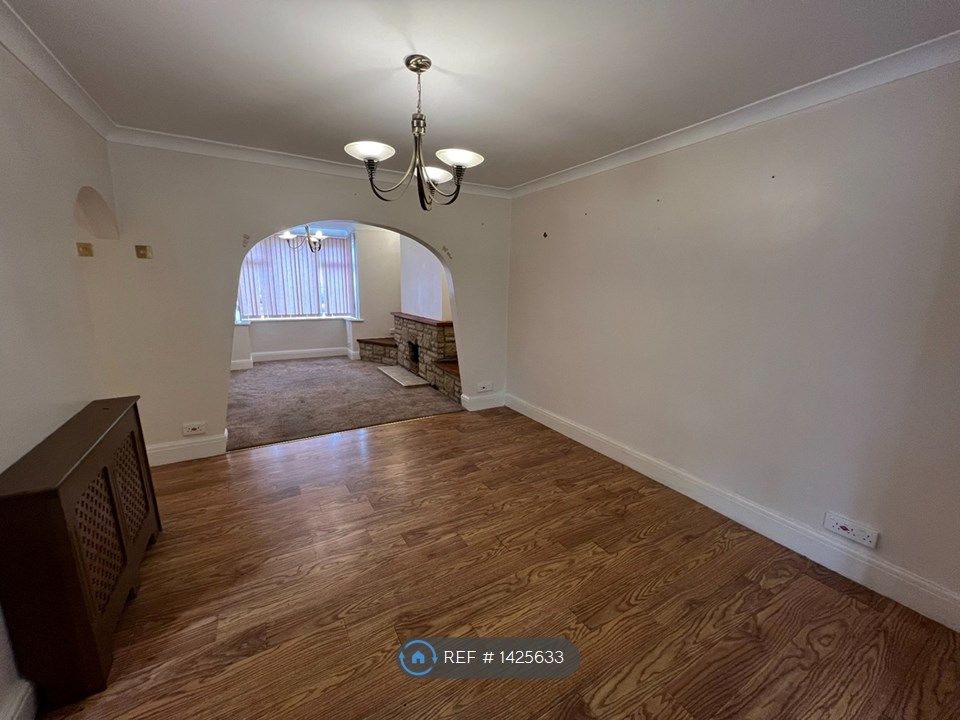 3 bed semidetached house to rent in Westfield Road, Doncaster DN4 Zoopla