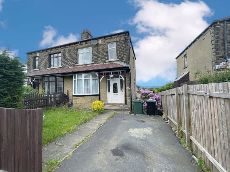 3 bed semidetached house for sale in Hollingwood Mount, Great Horton, Bradford BD7 Zoopla