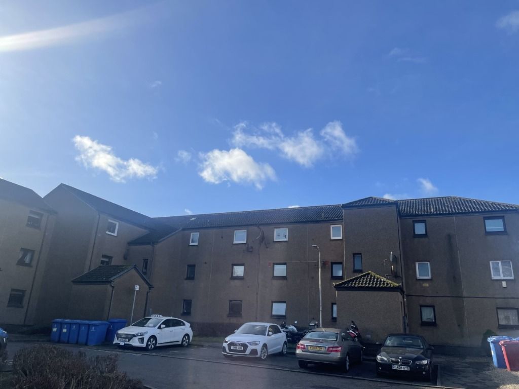 2 bed flat to rent in Fairfield Place, Town Centre, Falkirk FK2 Zoopla