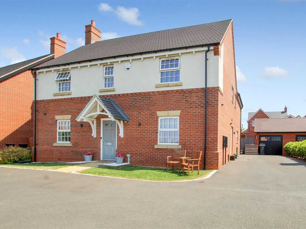 4 bed detached house for sale in Beesley Lane, Ravenstone, Coalville