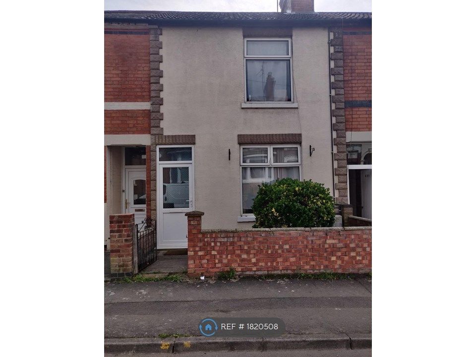 3 bed terraced house to rent in Queen Street, Rushden NN10, £950 pcm