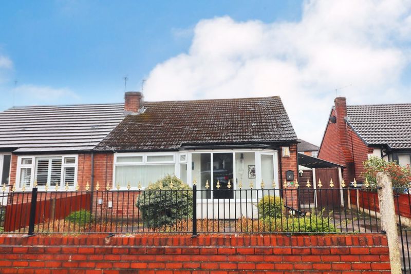 2 bed semidetached bungalow for sale in Roughlee Avenue, Swinton