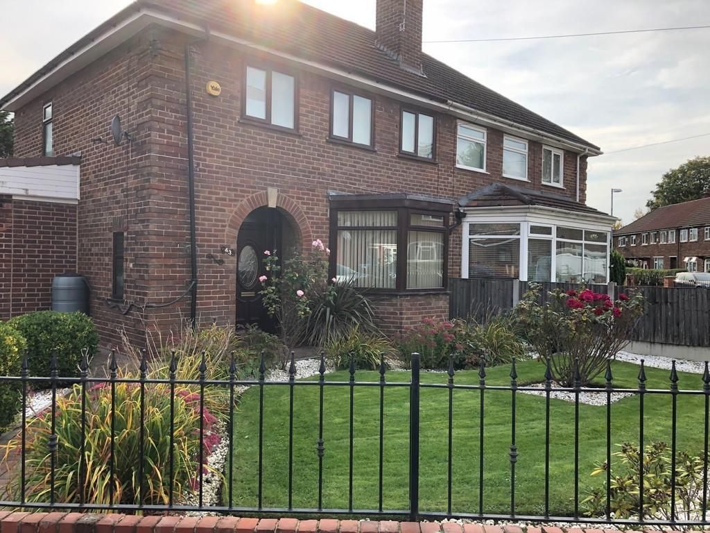 3 bed semidetached house to rent in Westmorland Road, Ellesmere Park